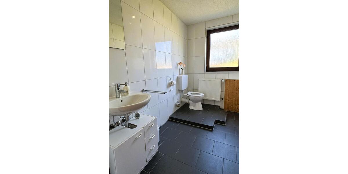 Gewerbeobjekt Burscheid - 2.000&euro; | Angebot:24732502