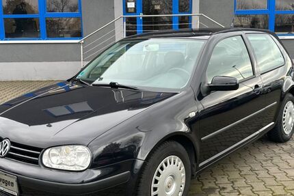 VW Golf 189.698 km 2.250 &euro; Monheim am Rhein 40789