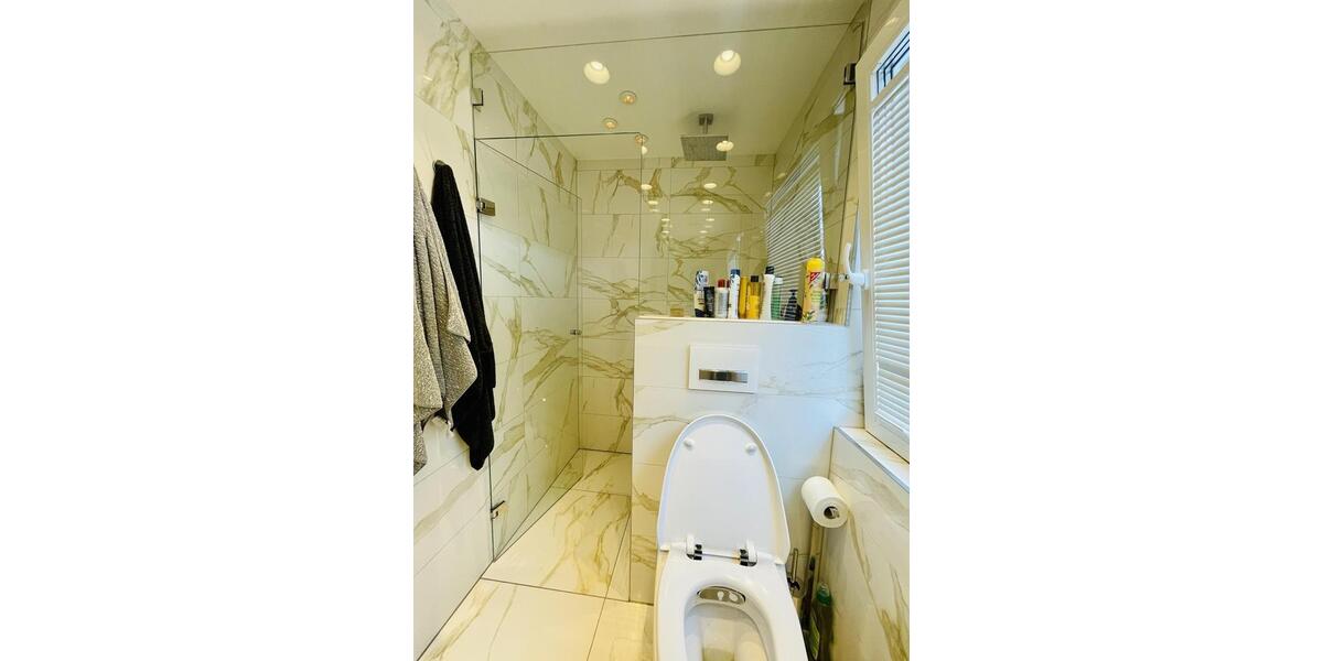 Maisonettenwohnung Düsseldorf Düsseltal - 5 Zimmer, 224 m&sup2;, 5.500&euro; | Angebot:24526472