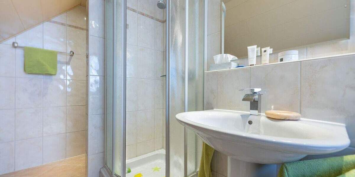 Einfamilienhaus Velbert Mitte - 4 Zimmer, 118 m&sup2;, 469.000&euro; | Angebot:24724074