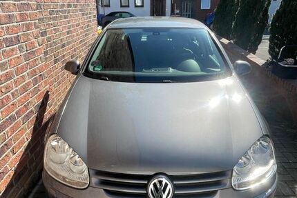 VW Golf 127.600 km 3.490 &euro; Neuss 41464