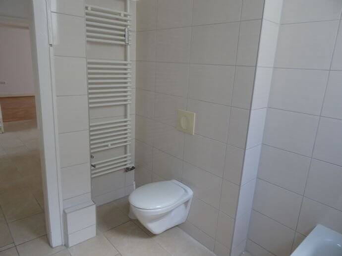 Etagenwohnung Essen Stadtwald - 3 Zimmer, 115 m&sup2;, 1.095&euro; | Angebot:25355844