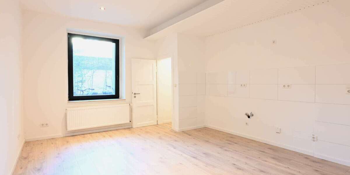 Etagenwohnung Düsseldorf Stadtmitte - 2 Zimmer, 74 m&sup2;, 1.251&euro; | Angebot:24533356
