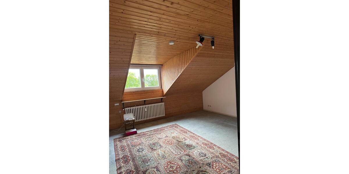 Dachgeschoßwohnung Velbert - 2 Zimmer, 55 m&sup2;, 100.000&euro; | Angebot:26592149