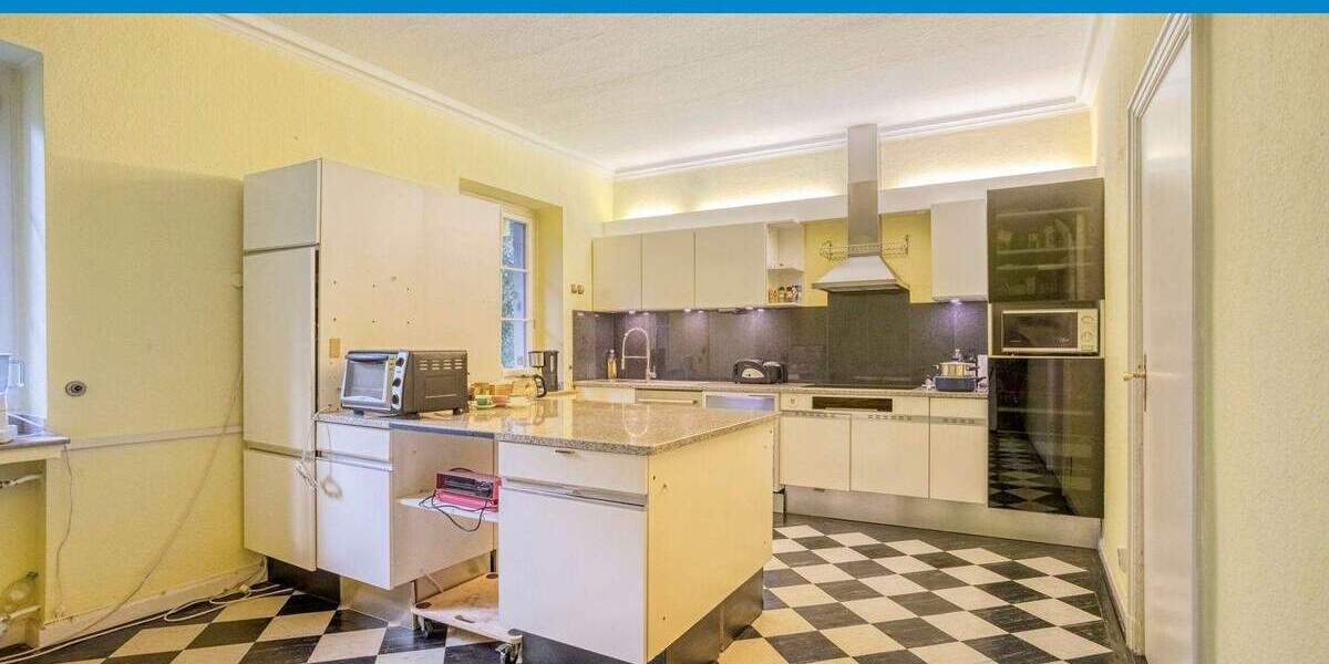 Mehrfamilienhaus, Wohnhaus Wuppertal Vohwinkel - 8 Zimmer, 338 m&sup2;, 800.000&euro; | Angebot:24763323