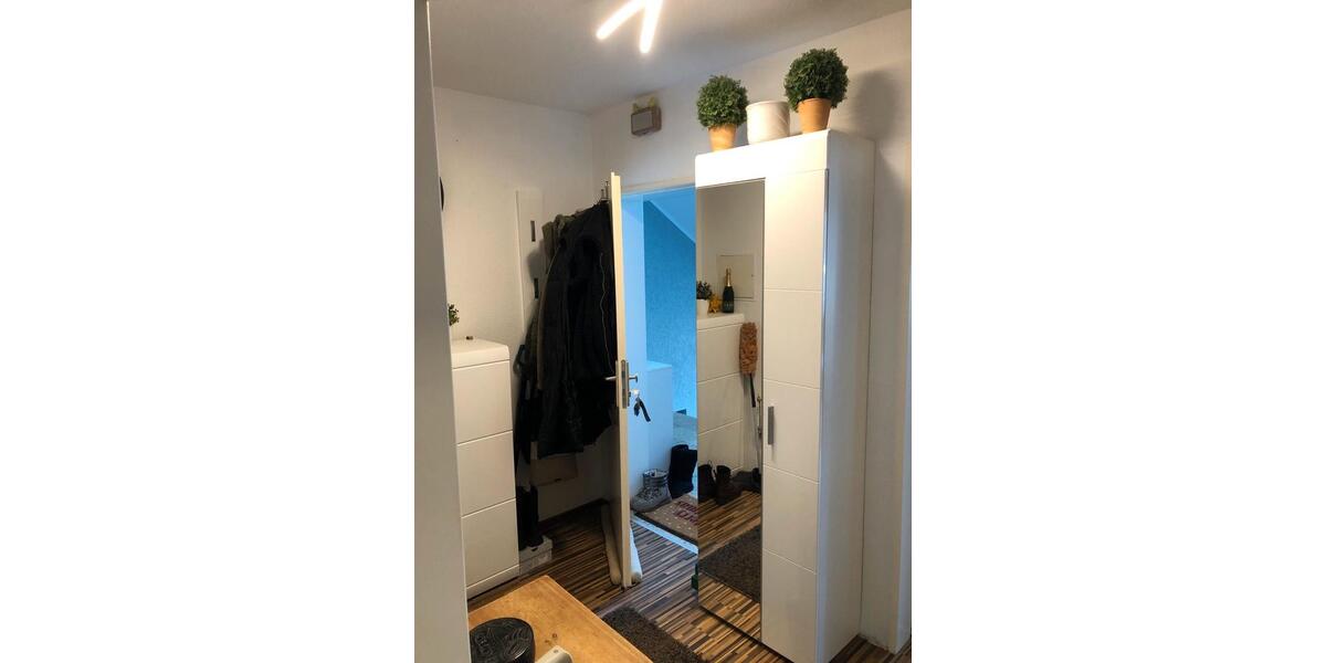 Erdgeschoßwohnung Remscheid Lüttringhausen - 2 Zimmer, 62 m&sup2;, 350&euro; | Angebot:24564613