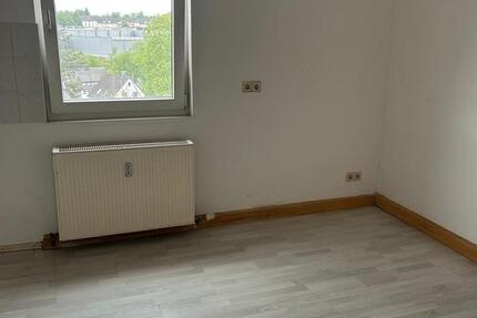 Wohnung Halver - 3 Zimmer, 75 m&sup2;, 700&euro; | Angebot:26426356