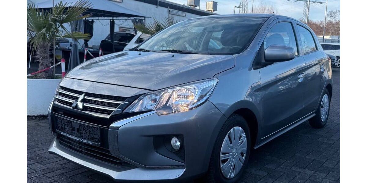 Mitsubishi Space Star 27.460 km 8.250 &euro; Düsseldorf OT Vennhausen 40627