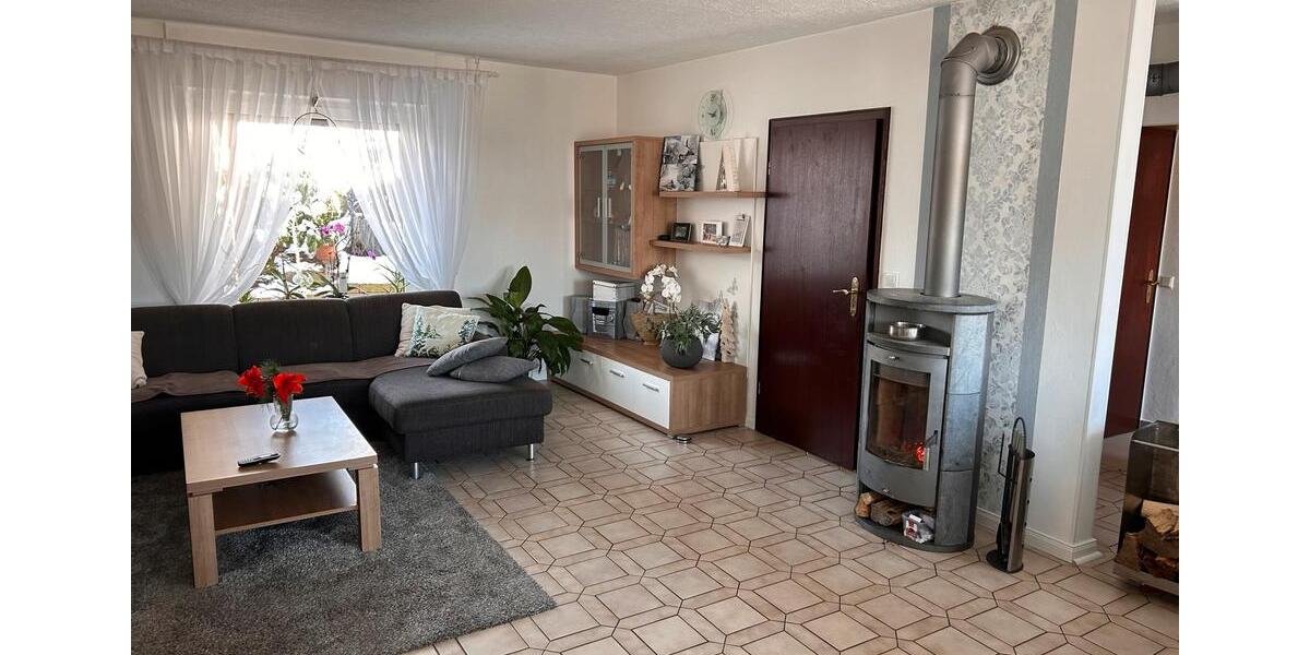 Einfamilienhaus Lindlar - 6 Zimmer, 167 m&sup2;, 359.000&euro; | Angebot:24464820