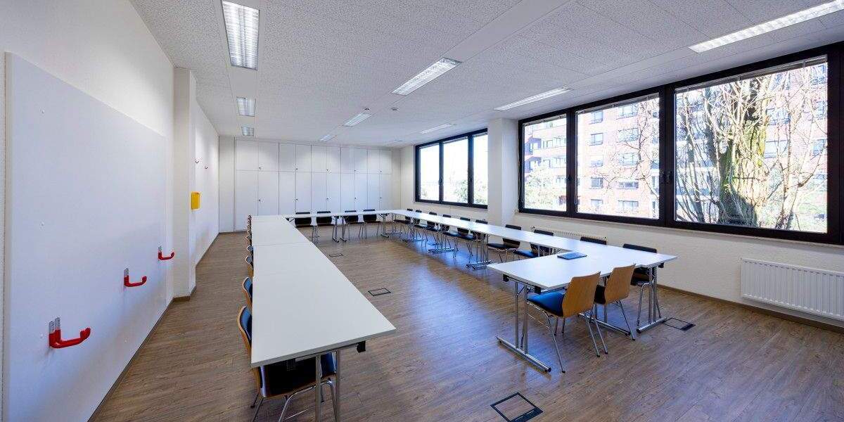 Gewerbeobjekt Düsseldorf / Heerdt Heerdt - 7 Zimmer, 400 m&sup2;, 2.490.000&euro; | Angebot:24043769