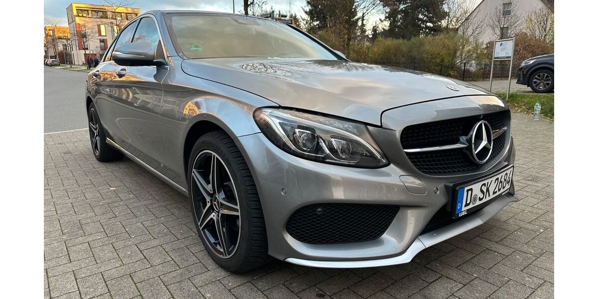 Mercedes-Benz C 250 152.500 km 18.490 € Düsseldorf 40235