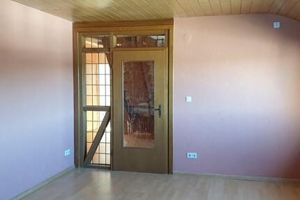 Wohnung Solingen Aufderhöhe - 3 Zimmer, 90 m&sup2;, 700&euro; | Angebot:24373295