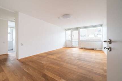 Wohnung Neuss - 3 Zimmer, 77 m&sup2;, 285.000&euro; | Angebot:24914171