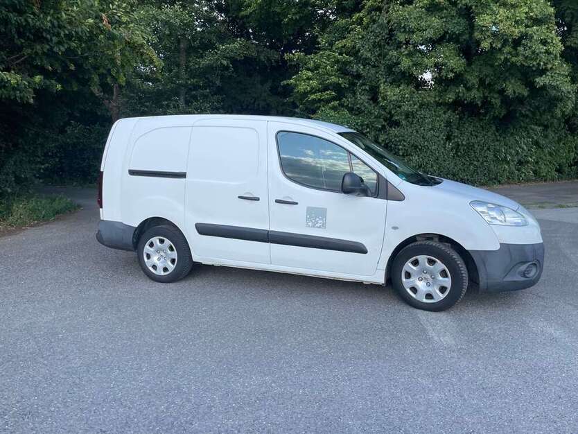 Peugeot Partner 188.450 km 4.999 € Köln 51149