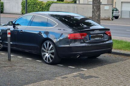 Audi A5 188.000 km 8.888 &euro; Köln 51147