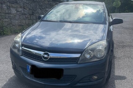 Opel Astra H GTC