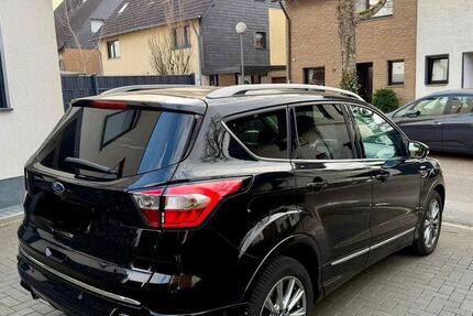 Ford Kuga 59.850 km 17.100 &euro; Leverkusen 51371