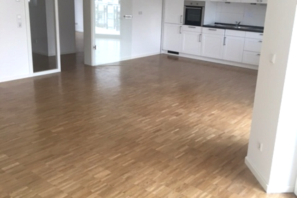Wohnung Wuppertal Südstadt - 4 Zimmer, 111 m&sup2;, 1.100&euro; | Angebot:24874941