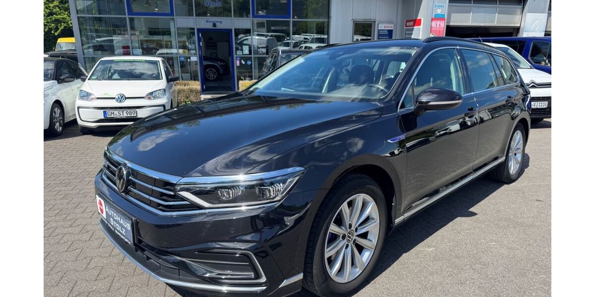 VW Passat 66.549 km 24.779 &euro; Wipperfürth 51688