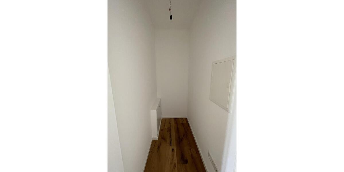 Erdgeschoßwohnung Düsseldorf Stadtbezirk 8 - 2 Zimmer, 75 m&sup2;, 1.350&euro; | Angebot:24827338