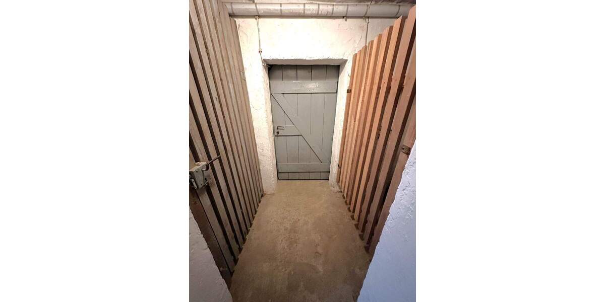 Einfamilienhaus Halver Carthausen - 6 Zimmer, 122 m&sup2;, 179.000&euro; | Angebot:23825052