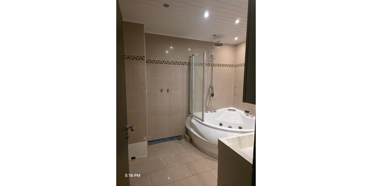 Etagenwohnung Dormagen Hackenbroich - 4 Zimmer, 94 m&sup2;, 188.000&euro; | Angebot:24703067