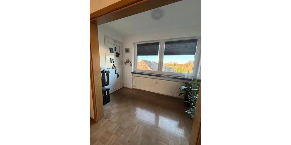 Etagenwohnung Leverkusen Bürrig - 4 Zimmer, 104 m&sup2;, 359.000&euro; | Angebot:27540992