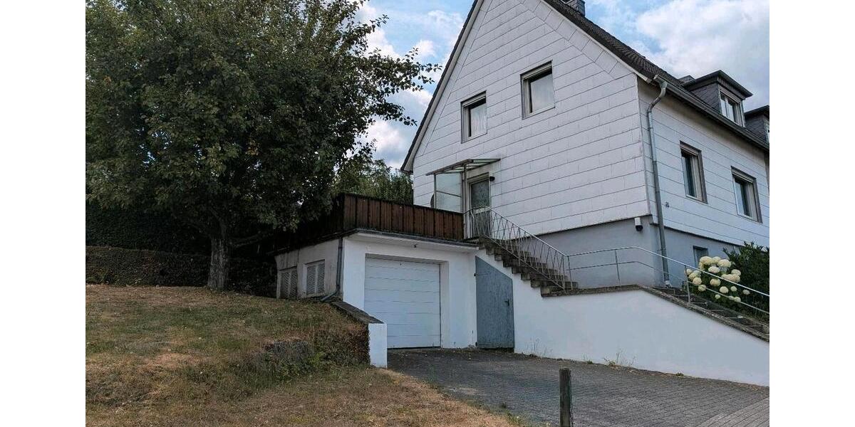 Doppelhaushälfte Wipperfürth - 6 Zimmer, 111 m&sup2;, 275.000&euro; | Angebot:27221775