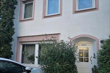 Haus Köln Nippes - 4 Zimmer, 85 m&sup2;, 480.000&euro; | Angebot:27533830