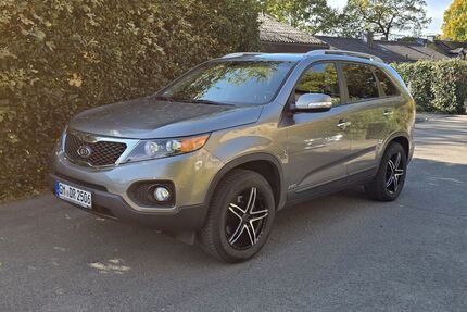Kia Sorento 156.000 km 8.500 € Gummersbach 51647