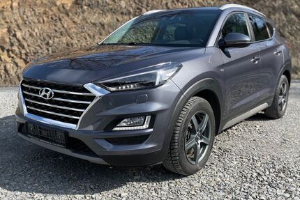 Hyundai TUCSON 152.000 km 18.900 € Gummersbach 51645