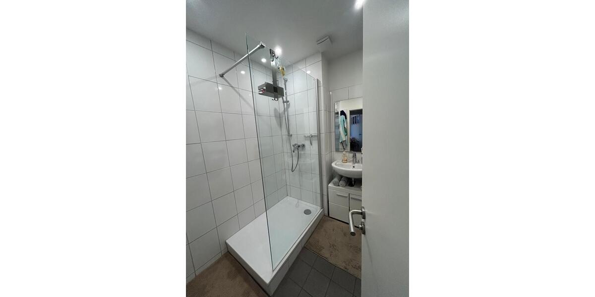 Etagenwohnung Köln Innenstadt - 2 Zimmer, 75 m&sup2;, 1.495&euro; | Angebot:25937158