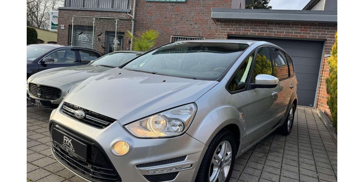Ford S-Max 195.000 km 5.500 &euro; Solingen 42651