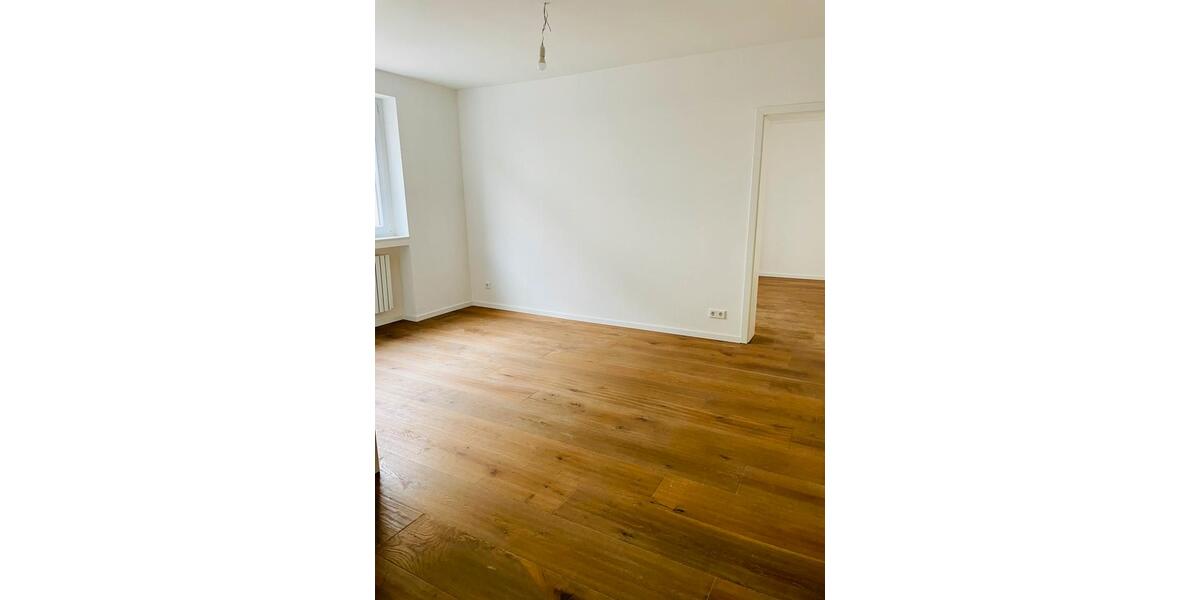 Erdgeschoßwohnung Remscheid - 2 Zimmer, 58 m&sup2;, 600&euro; | Angebot:26035720
