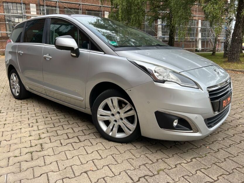Peugeot 5008 173.000 km 4.999 € köln 51069