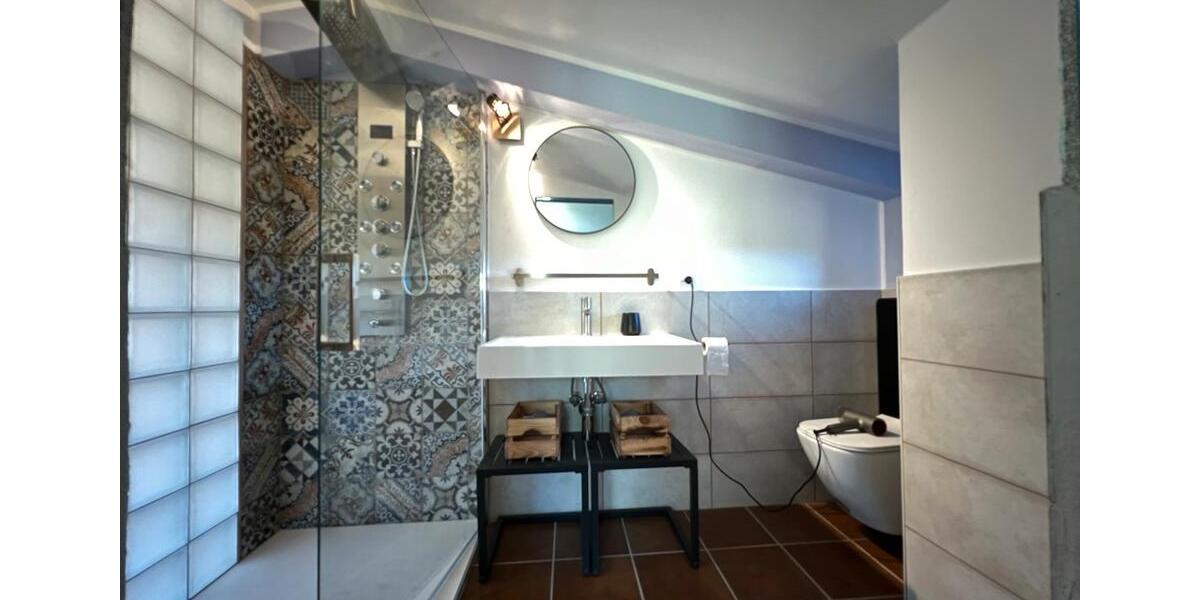 Einfamilienhaus Köln Heimersdorf - 7 Zimmer, 240 m&sup2;, 390.000&euro; | Angebot:26940595