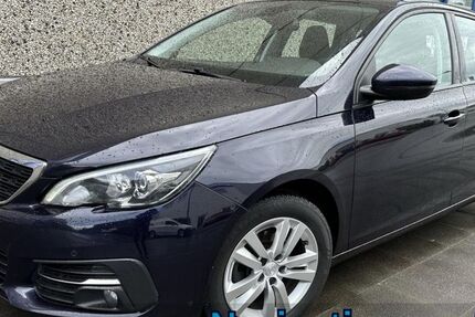 Peugeot 308 129.000 km 8.699 € Köln 50739