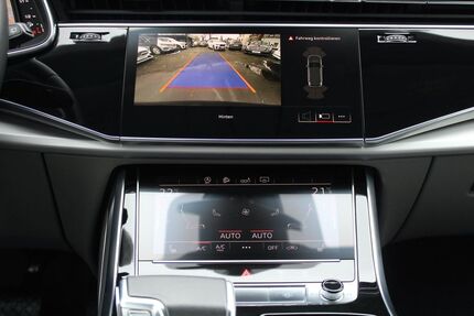 Audi Q7 125.000 km 40.490 &euro; Köln 51107