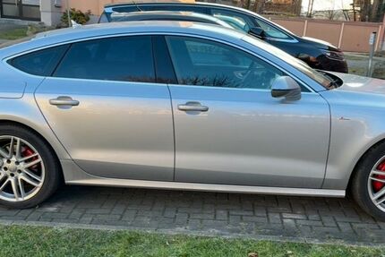 Audi A7 178.000 km 19.200 &euro; Düsseldorf 40231