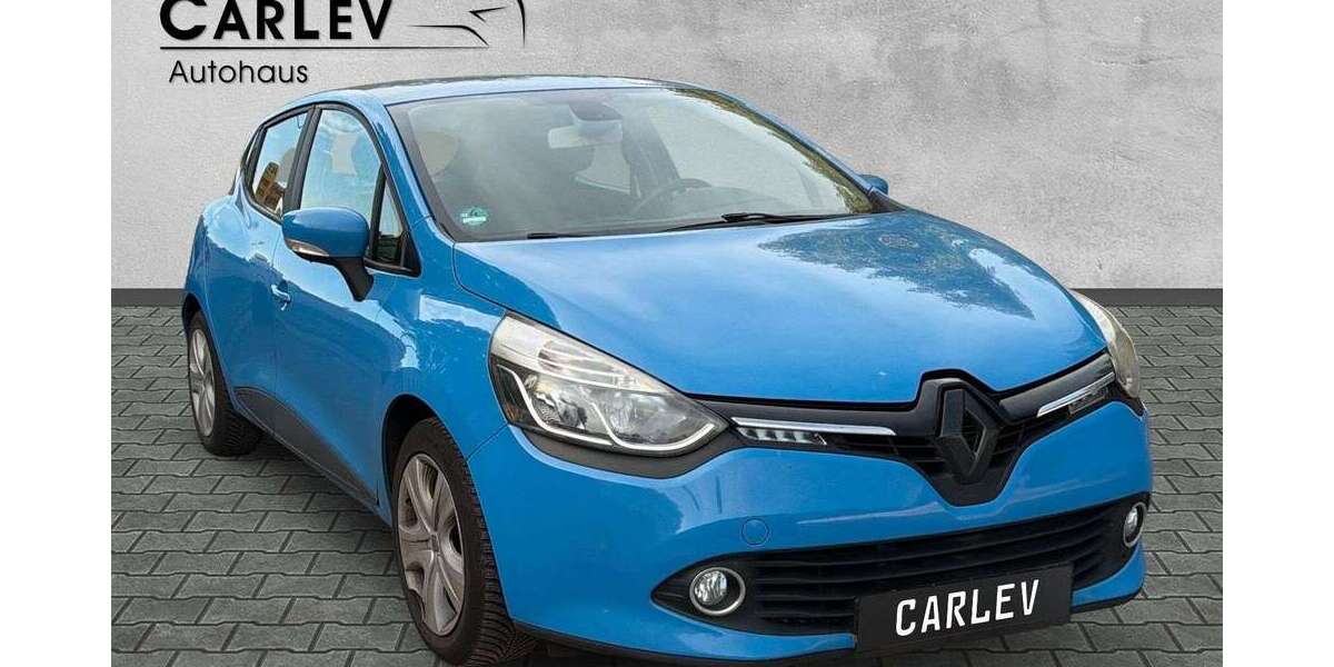 Renault Clio 180.000 km 4.490 € Köln 50769
