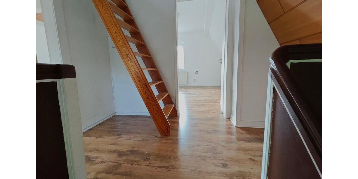 Einfamilienhaus Radevormwald - 3 Zimmer, 130 m&sup2;, 349.000&euro; | Angebot:27225895