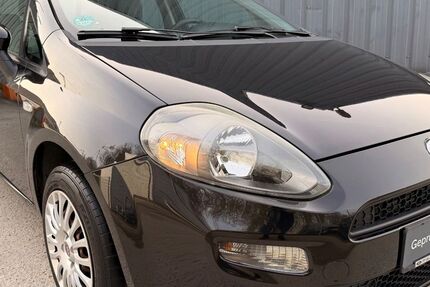 Fiat Punto 126.025 km 2.490 &euro; Bergisch Gladbach 51467