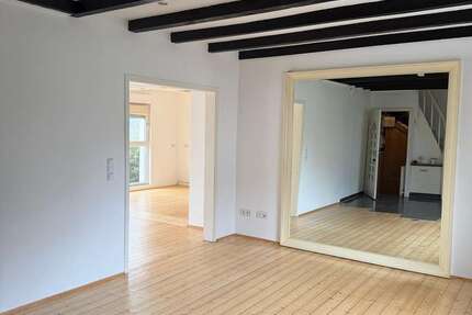 Haus Wülfrath Nord - 9 Zimmer, 260 m&sup2;, 485.000&euro; | Angebot:24821455