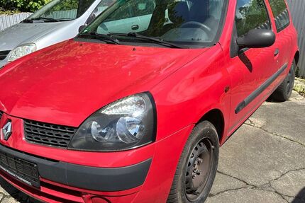 Renault Clio 136.000 km 1.850 &euro; Wuppertal 42279