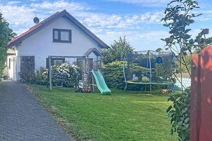 Haus Solingen Höhscheid/Burg - 6 Zimmer, 120 m&sup2;, 350.000&euro; | Angebot:27135285