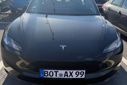 Tesla Model 3 34.256 km 32.890 &euro; Dormagen 41539