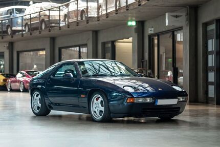 Porsche 928
