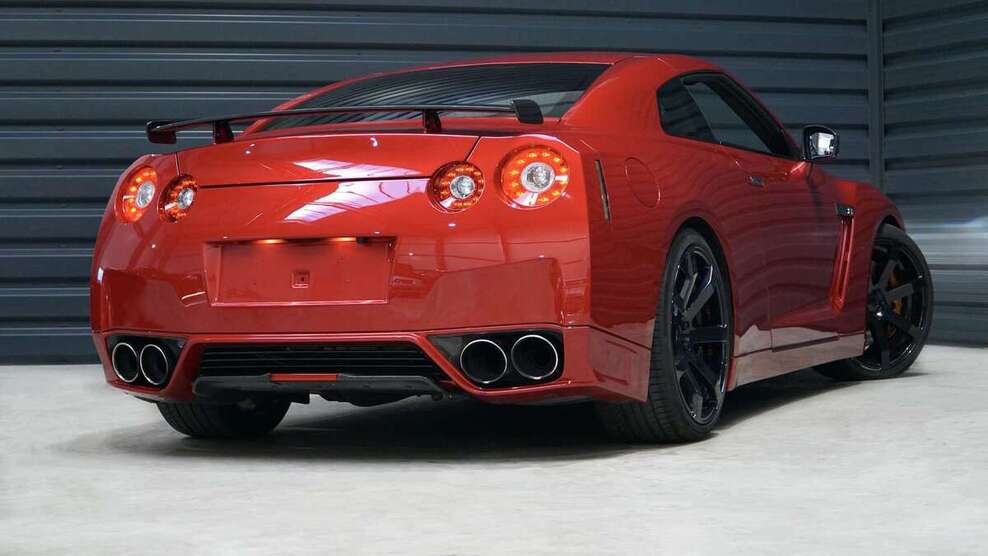 GT-R