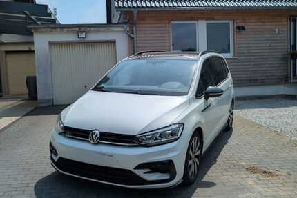 VW Touran 124.900 km 18.699 € Kürten 51515