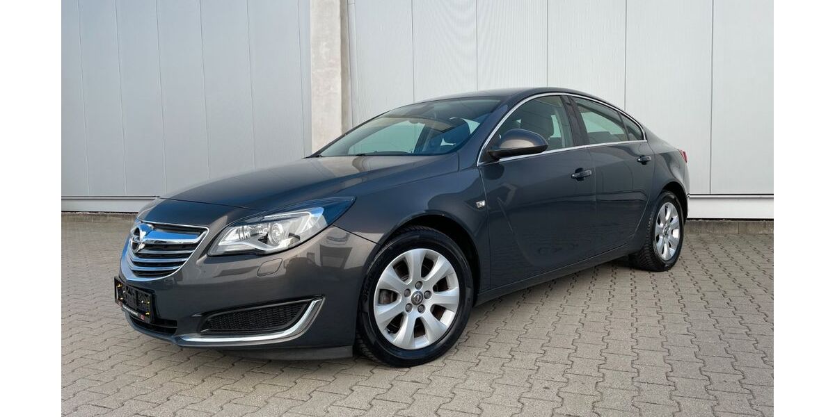 Opel Insignia 120.000 km 7.490 &euro; Düsseldorf 40231